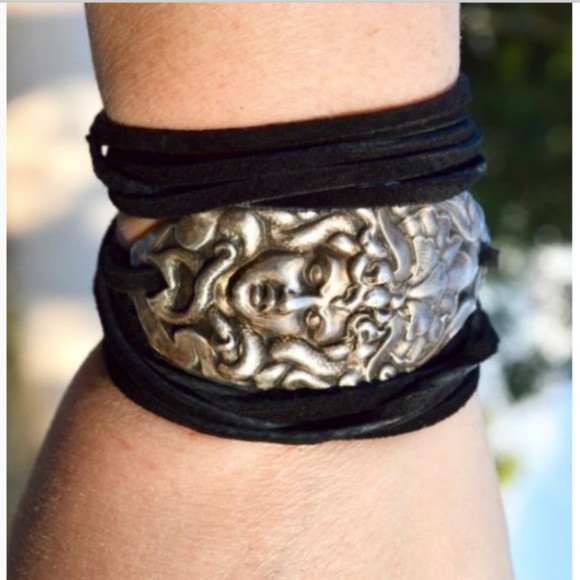 Antique Sterling Silver Medusa 925 Tie Wrap Cuff Art Nouveau Genuine Leather - Picture 2 of 6